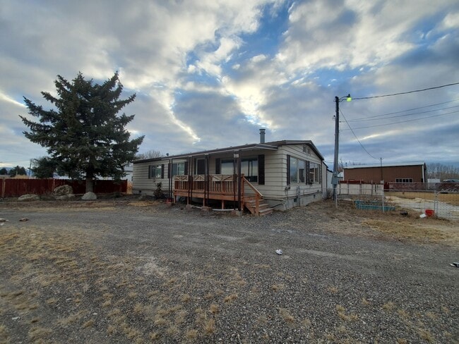 Building Photo - Rupert house