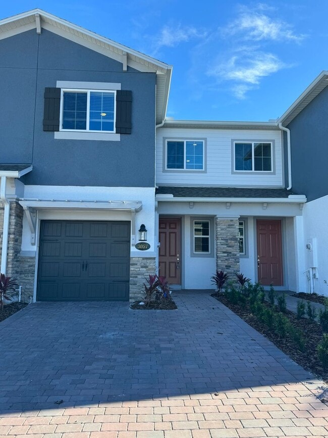 GATED 3 BEDROOM, 2.5 BATHROOM IN OVIEDO - GATED 3 BEDROOM, 2.5 BATHROOM IN OVIEDO House