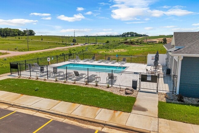 Photo - Split Rock Village