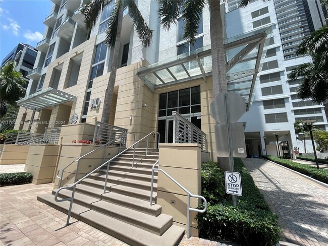 Photo - 1050 Brickell Ave Condo Unit 812