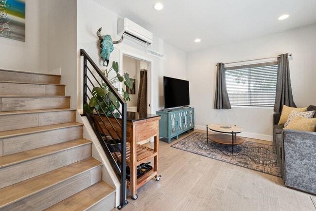 Relaxing Townhouse - Relaxing Townhouse