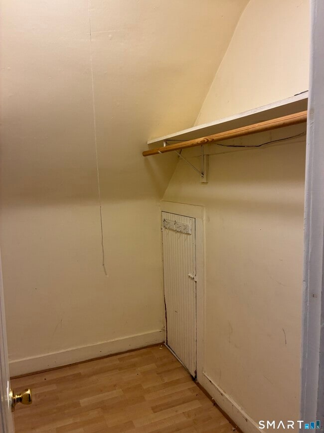 Photo - 255 Poplar St Unit 3