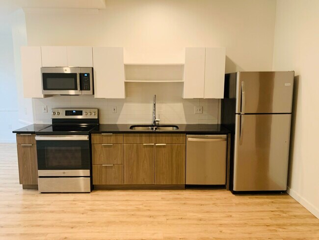 Photo - 911 Madison Ave Unit A