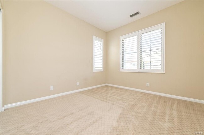 Photo - 123 Overbrook