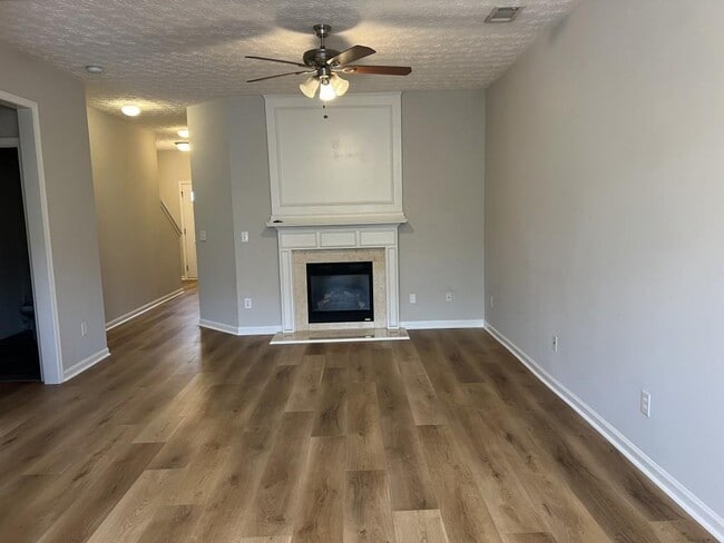 Photo - 6614 Splashwater Dr