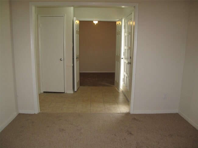 Photo - 6906 Sandy Knolls Dr
