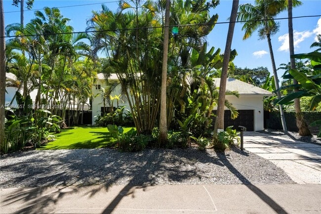 Photo - 3782 El Prado Blvd