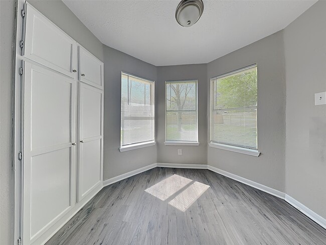 Photo - 22723 Brafferton Ln