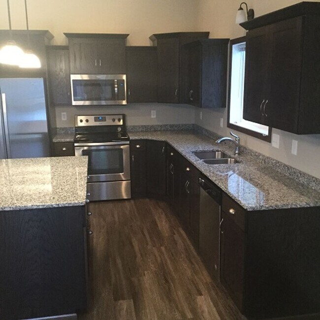 Photo - 5484 34th Ave S