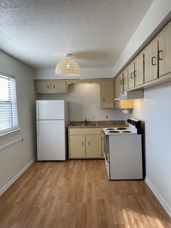 1012 Ozark St Townhome For Rent in Nashville, TN