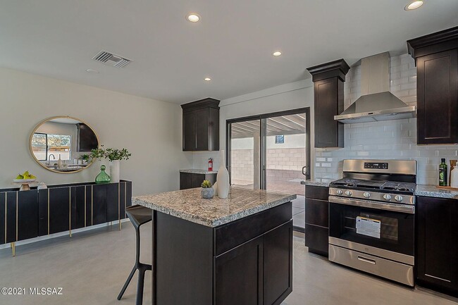Photo - 2225 E Fort Lowell Rd