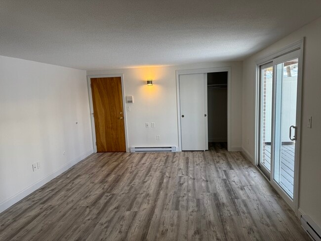 Photo - 6 Franzone Dr Unit B