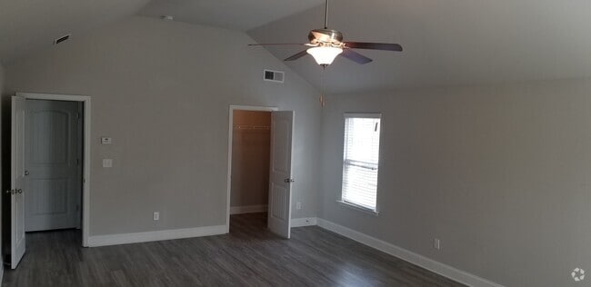 Building Photo - 2297 Shady Dr Rental