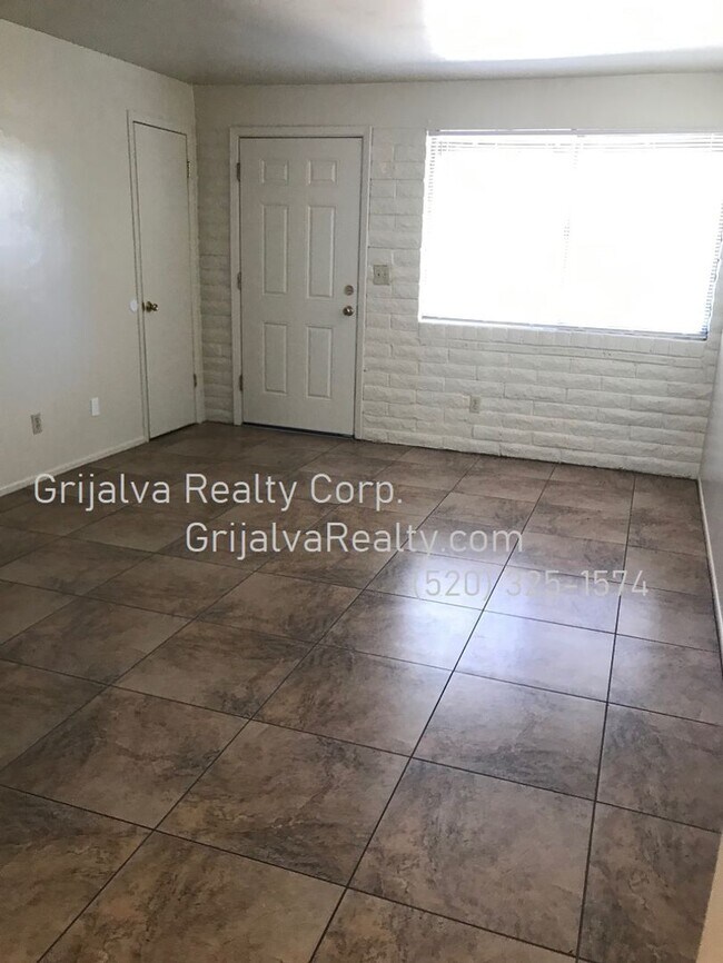 Photo - 3256 E Blacklidge Dr Unidad 3256
