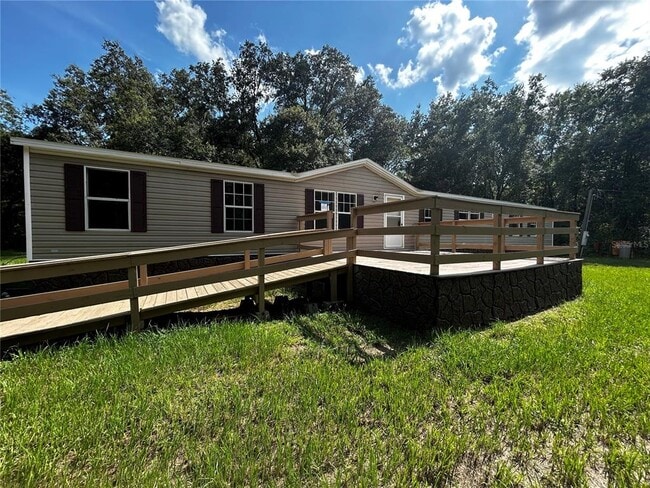 Building Photo - 40838 Sutorus Rd