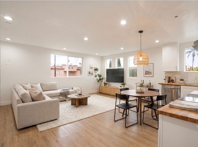 Photo - 443 Heliotrope Dr Unit #443