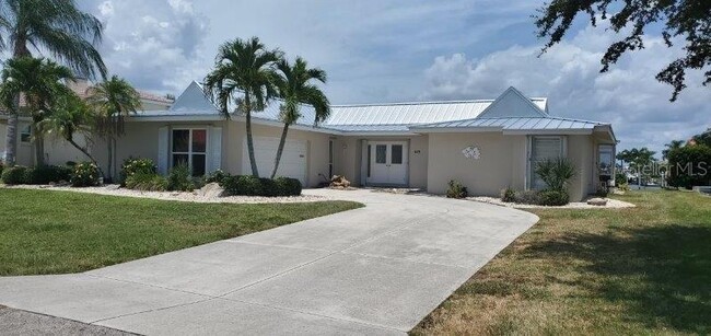 Building Photo - 418 Medici Ct