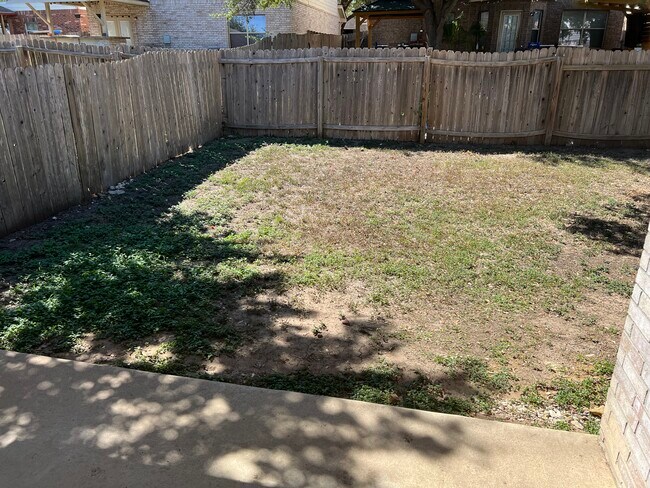 Photo - 6635 Sabine Pass