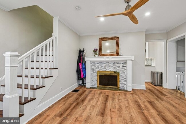 Photo - 105 Dinsmore Ave