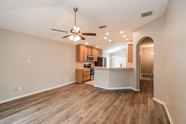 Photo - 2621 Fernleaf Dr