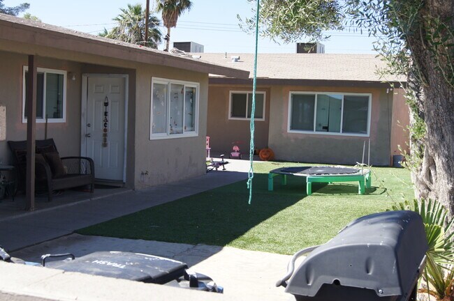 Photo - 2241 Ellis St Unidad D