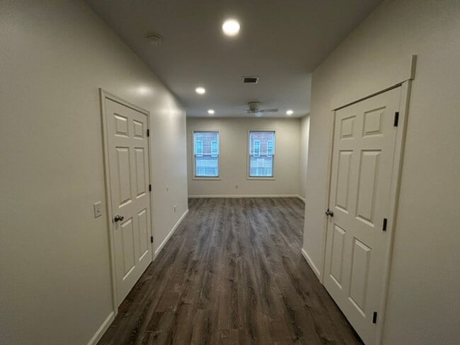 Photo - 3 Bedroom 1.5 Bath Pottsville home Unit 4