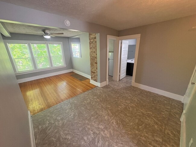 Photo - 2800 R St Unit #2