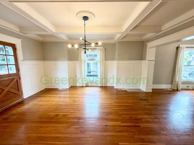 Photo - 4320 SE Holgate Blvd