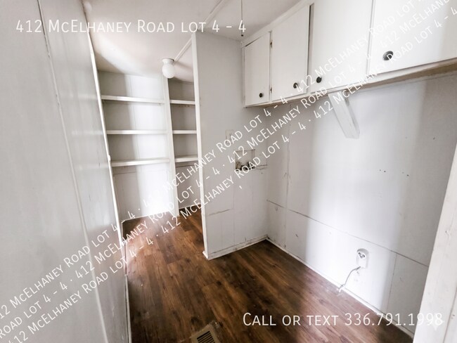 Photo - 412 McElhaney Rd