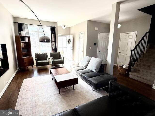 Photo - 83 Shelley Cir