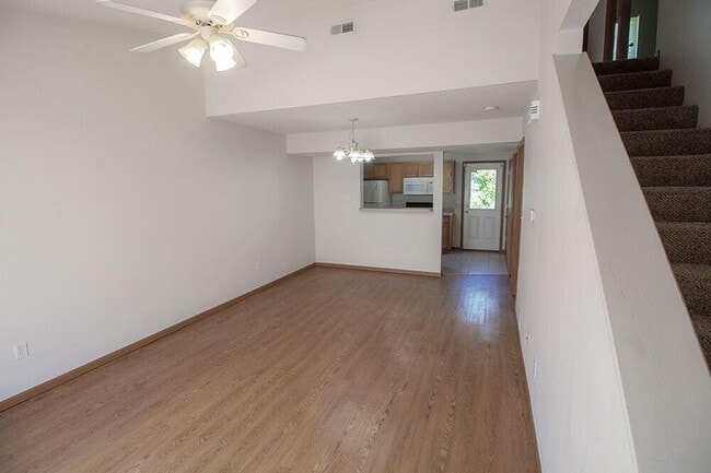 Photo - 1529 Bodie Dr