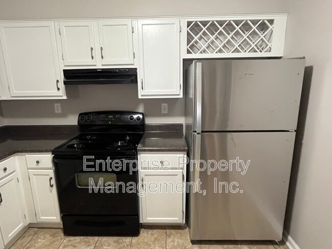 Photo - 4135 Tunbridge Pl