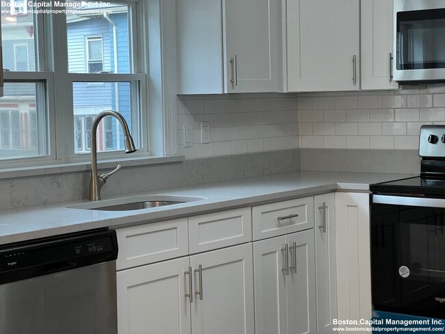 Photo - 67 Cedar St Unit 2