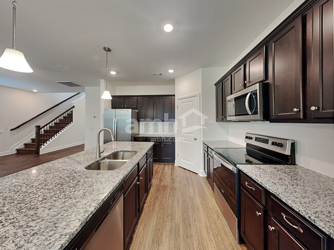 Photo - 3102 Esquire Dr
