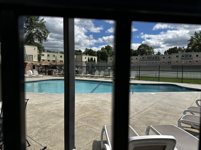 Photo - 7412 W 22nd St Unidad A315