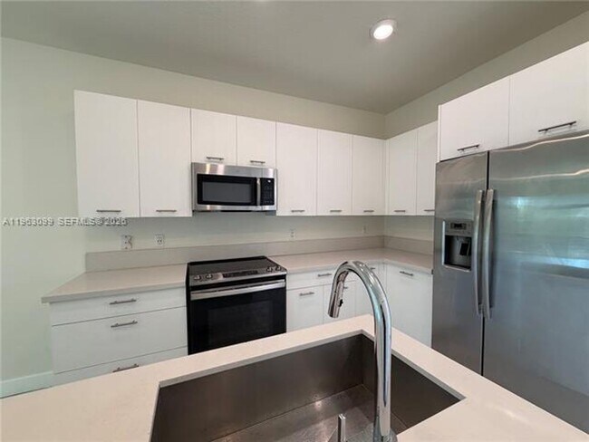 Photo - 4640 NW 84th Ave Unit 4640 NW 84th Ave  47