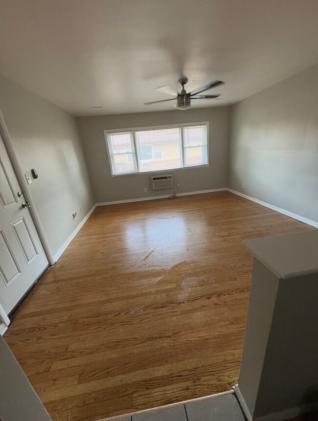 Photo - 18446 Torrence Ave