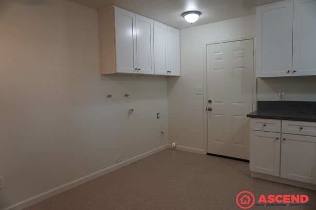 Photo - 116 Woodrow Ave Unit 116 Woodrow Ave  B