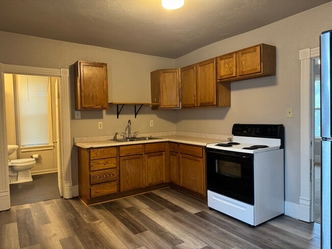 Kitchen - 1413 Jefferson Ave Unit 1415 Jefferson Ave