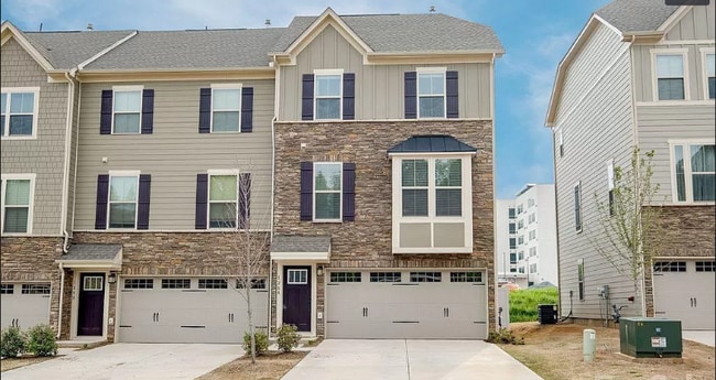 Photo - 128 Lanyard Dr