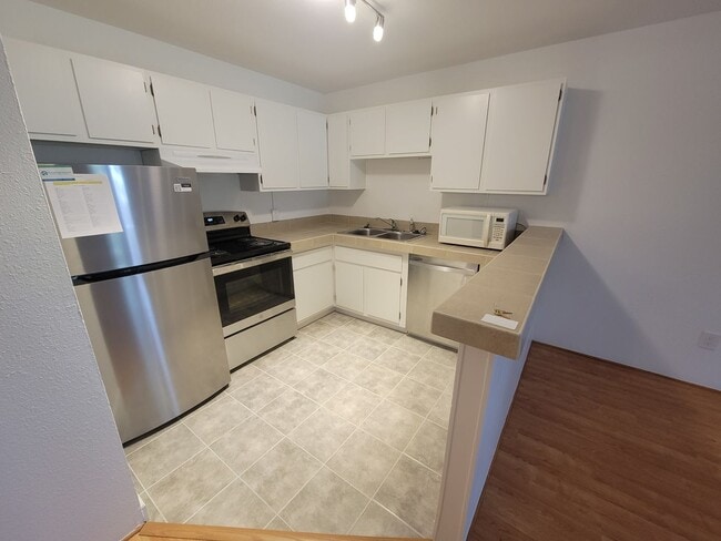 Photo - Newly Remodeled 1bed/1bath condo in Stonegate Community in Gunbarrel Unidad 110