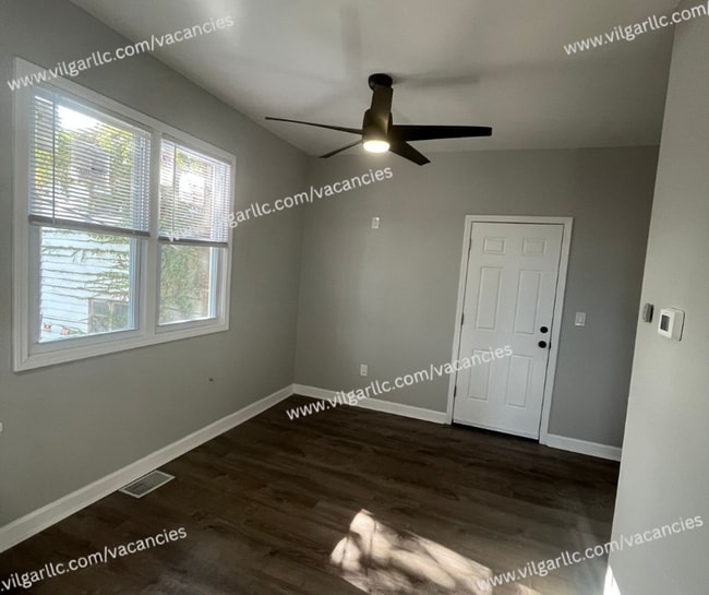 Photo - 4117 Euclid Ave Unit 2R (Apt A Rear)