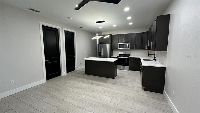 Photo - 710 Childs Ave