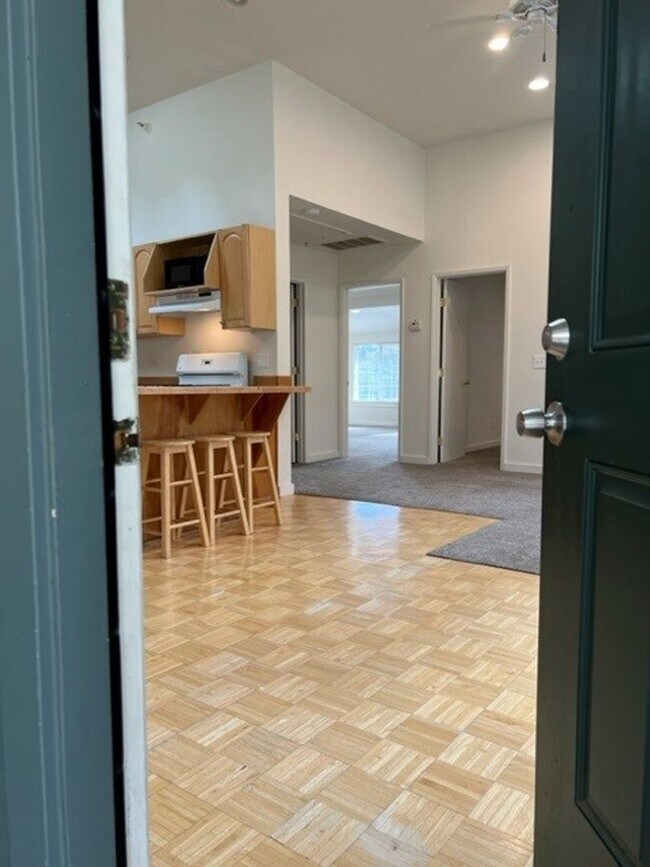 Photo - Anderson-Keyes* Unidad 672 B