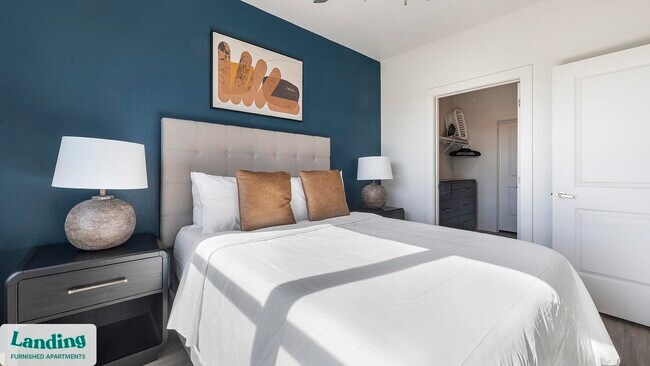 Photo - 6311 S 1st St Unidad 473