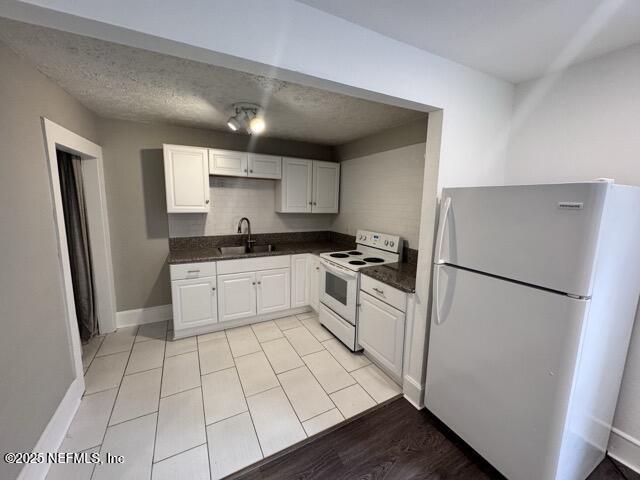 Photo - 1153 Walnut St