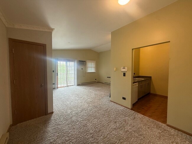 Photo - 1375 Cunat Ct Unit 3B