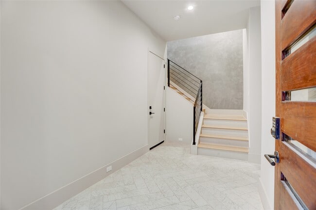 Photo - 1116 Peden St