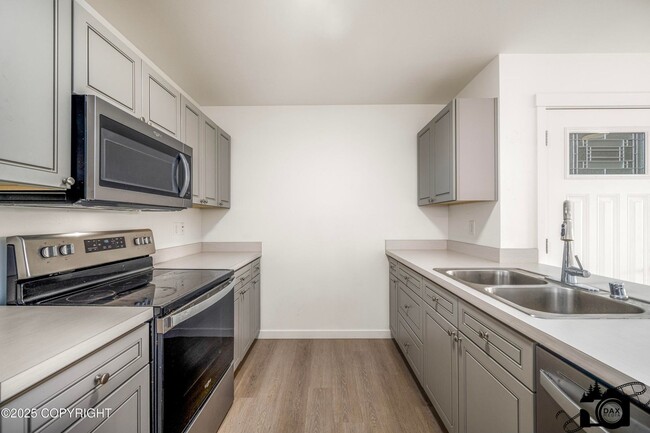 Photo - 1635 S Pollywog Pl Unit C