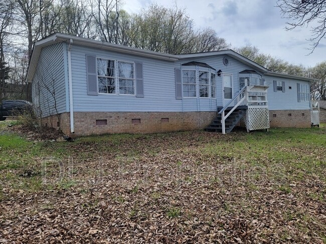 Photo - 2149 McCleary Rd